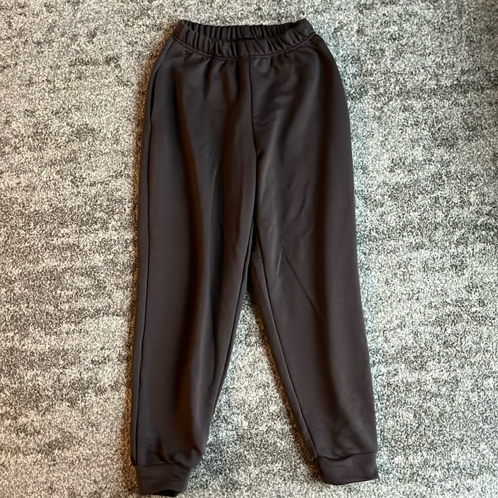 PrettyLittleThing PLT Joggers size 4